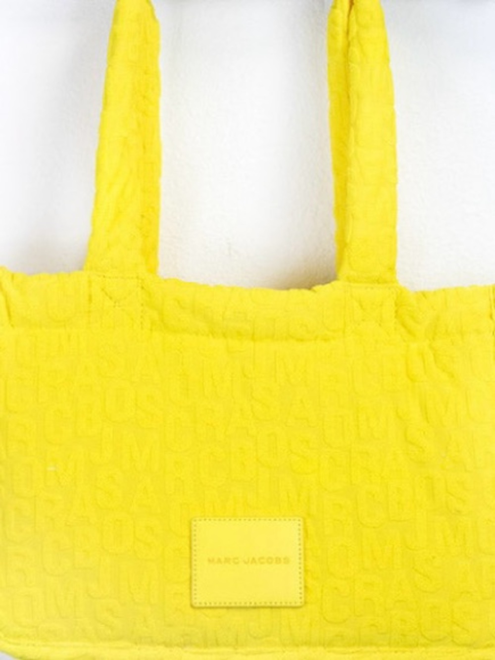 Marc Jacobs Yellow Quilted Cosmetic Pouch - Picture 4 of 7